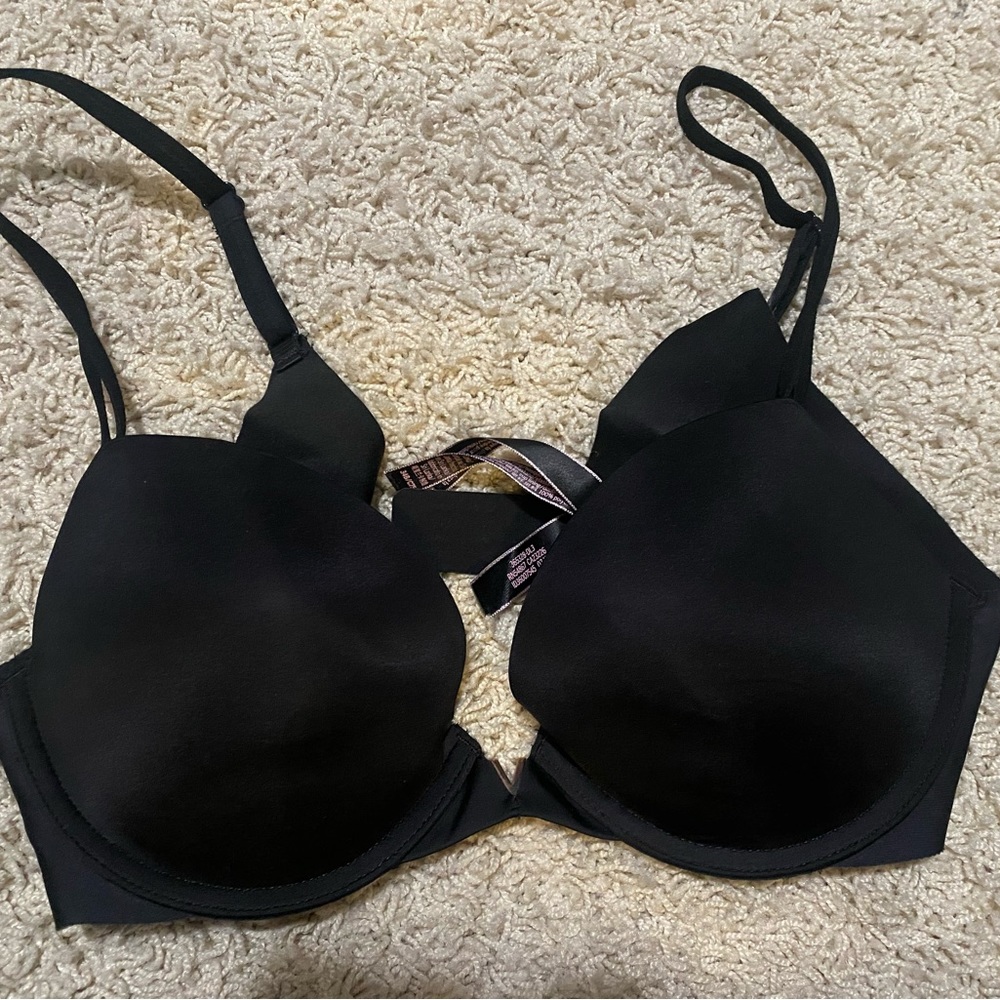 Black push up bra, 34B